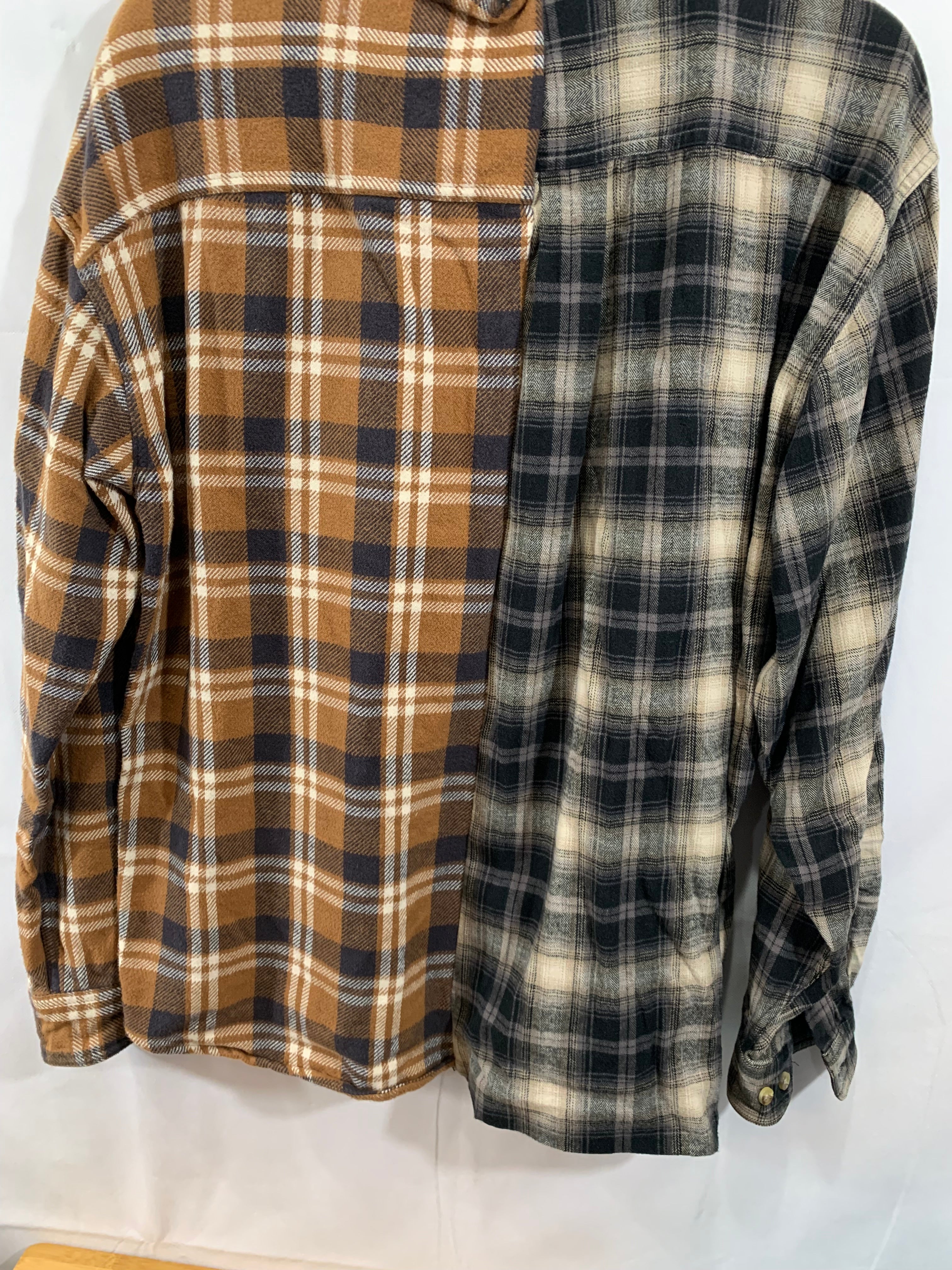 Split Tone Camping Fall Flannel LL Bean x American Eagle Unisex Medium