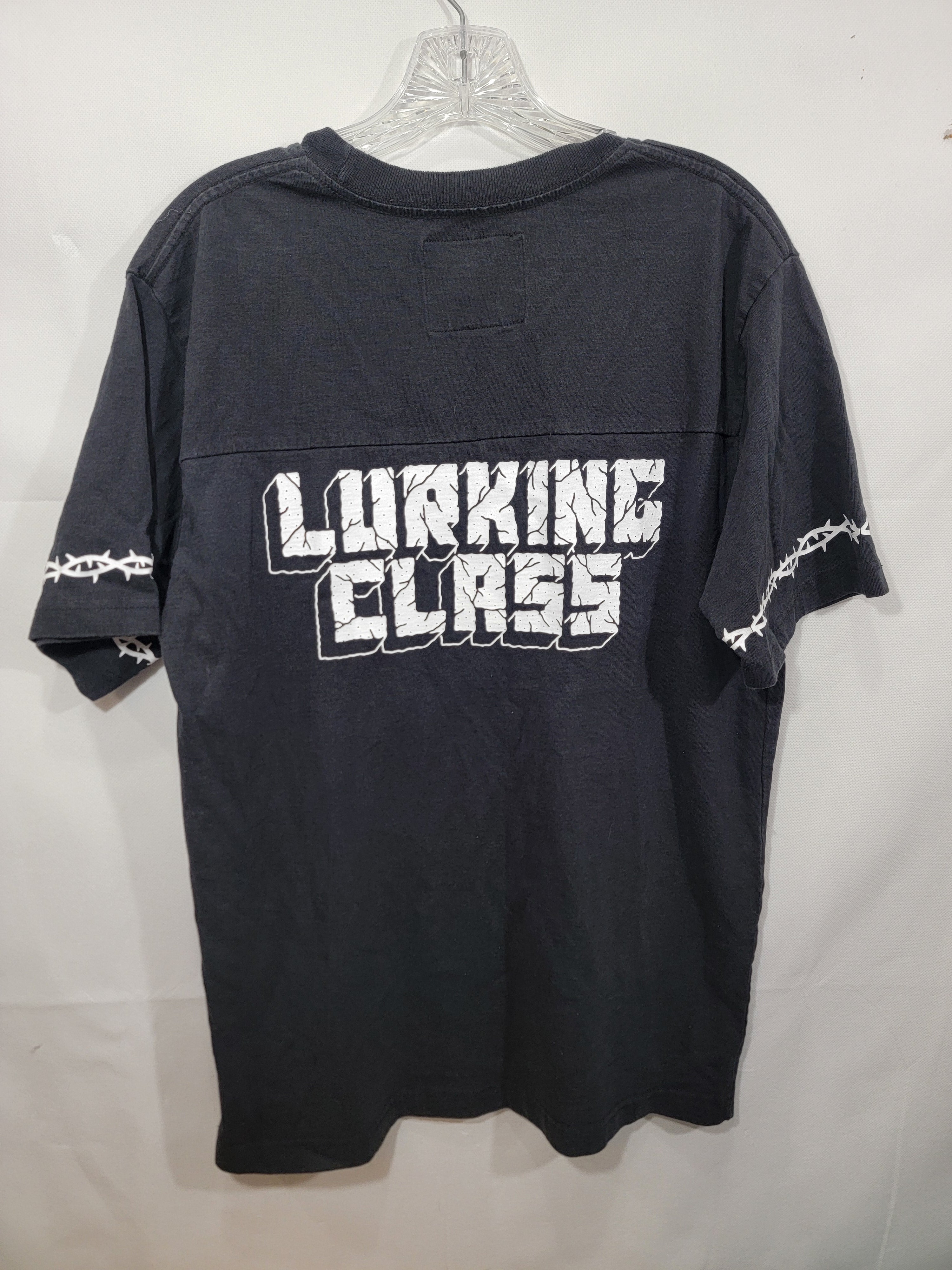 Lurking Class Zumiez Men’s Small Skateboarding Skeleton Barb Wire T Shirt